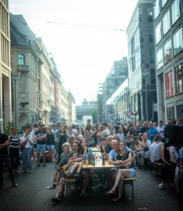 Crowd at the Fête de la Musique festival in Berlin