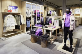 Peak Performance Store Berlin interior view